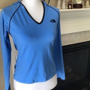 North face lightweight hoodie blue